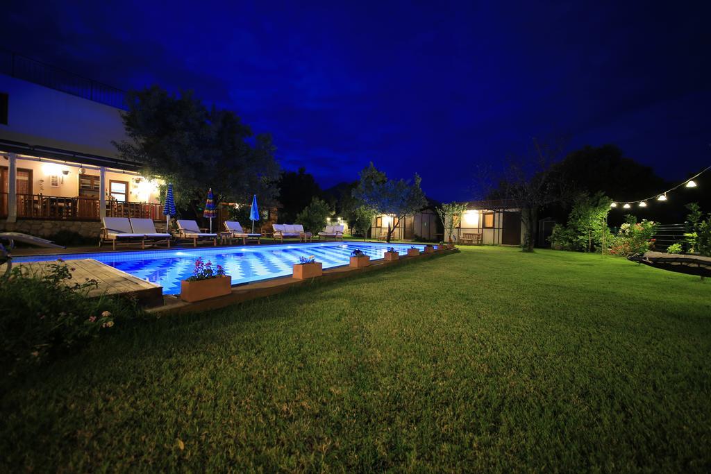 Bal Badem Bungalow ดัตชา ภายนอก รูปภาพ