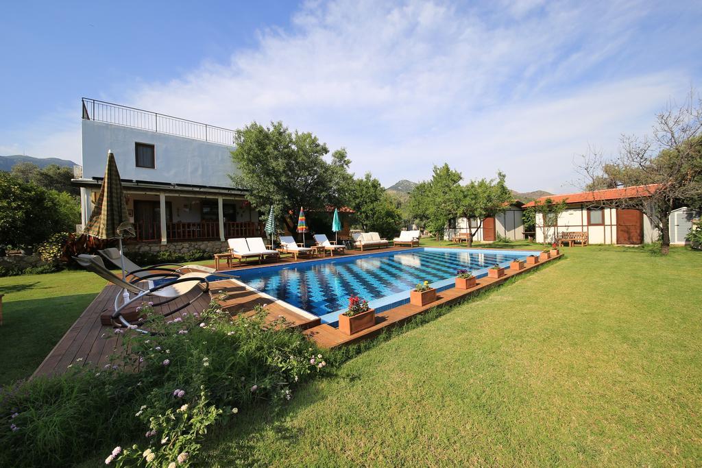 Bal Badem Bungalow ดัตชา ภายนอก รูปภาพ