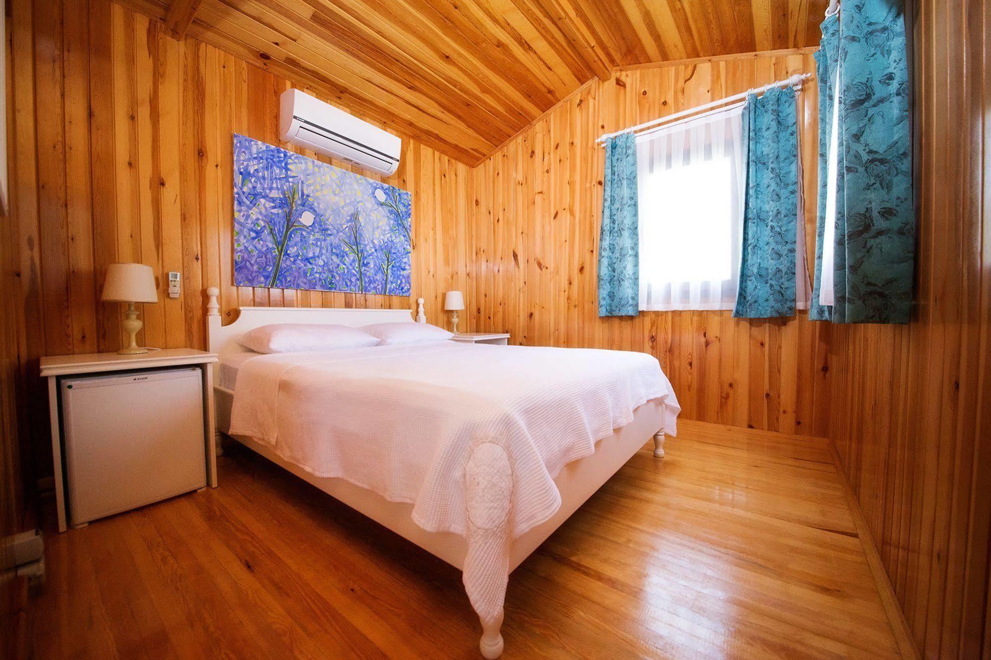 Bal Badem Bungalow ดัตชา ภายนอก รูปภาพ